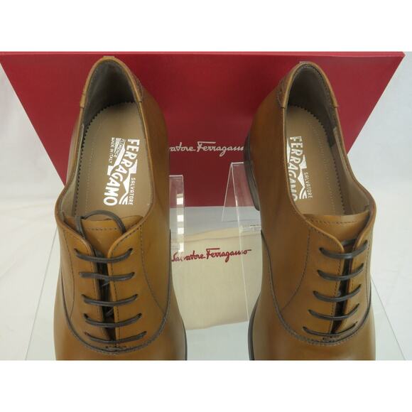 FERRAGAMO BOSTON BROWN TAN AMBRE BROGUE LEATHER GANCINI BIT OXFORDS 9.5 E